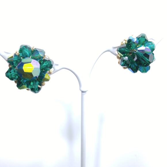 Vintage Green Crystal Beaded Earrings, Aurora Borealis, 1960s Gold Tone Clips - Picture 2 of 10